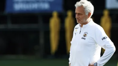 FENERBAHÇE HABERİ: Mourinho'dan futbolculara şok sözler! Soyunma odasına indi ve...- Trabzonspor