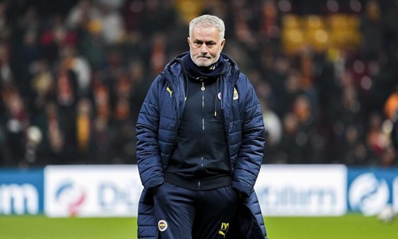 Mourinho'dan dev rotasyon! İşte Fenerbahçe'nin Gaziantep FK maçı 11'i- Trabzonspor