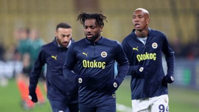 Saint-Maximin'den derbi sonu flaş paylaşım!- Trabzonspor