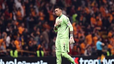 GALATASARAY HABERİ - Muslera'nın yerine sürpriz transfer! Herkes Berke Özer'i beklerken...- Trabzonspor