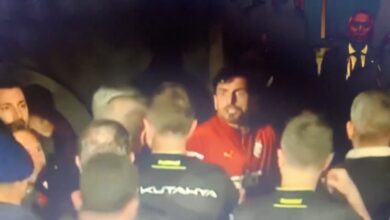 Galatasaray'da Günay Güvenç'e koridorda kırmızı kart!- Trabzonspor