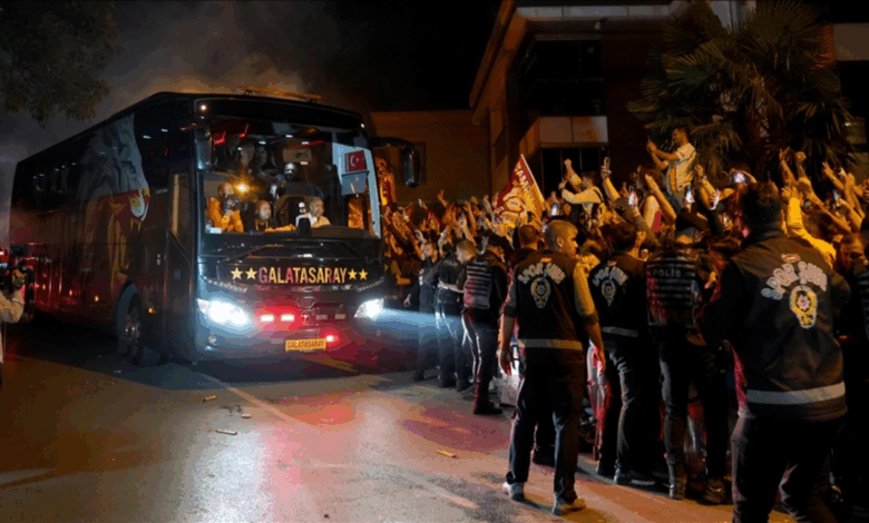 Galatasaray takım otobüsüne saldırı!- Trabzonspor