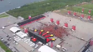 Galatasaray taraftarı takımlarını Yenikapı'da bekliyor- Yenikapı