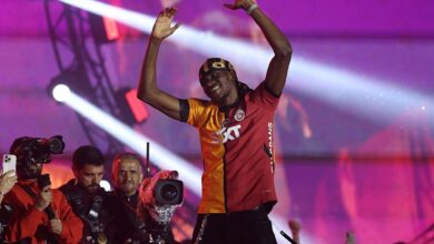 Galatasaray'da taraftarlardan Victor Osimhen'e çağrı: Bizimle kal- Trabzonspor