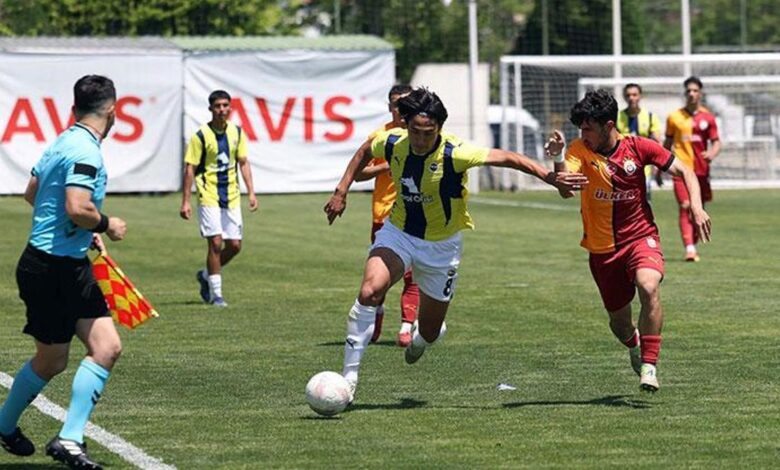 U19 derbisinde kazanan çıkmadı | Maç sonucu Fenerbahçe - Galatasaray: 2-2- Trabzonspor