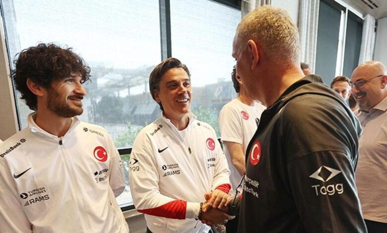 A Milli Takım'da geleneksel bayramlaşma töreni yapıldı- Trabzonspor