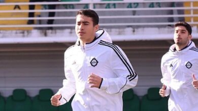 Altay stoper Efe’yle anlaşamadı- Trabzonspor