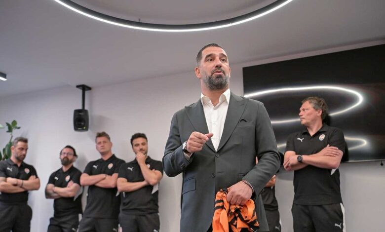 Arda Turan sıkı tutuyor- Trabzonspor