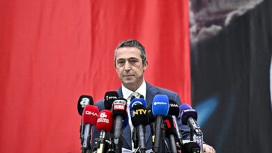 Dimdik ayaktayız- Lider