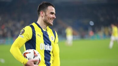 Filip Kostic belirsiz- Trabzonspor