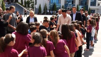 Mesut Özil öğrencilerle bir araya geldi- Trabzonspor