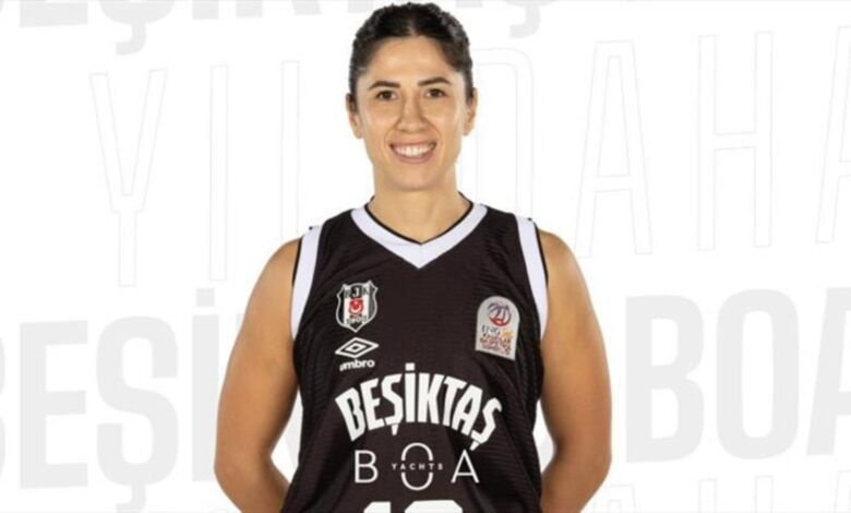 Özge 1 yıl daha Kartal’da- Trabzonspor