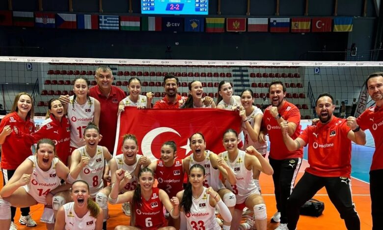 16 Yaş Altı Kız Milli Voleybol Takımı Avrupa Şampiyonası'nda finalde!- Trabzonspor