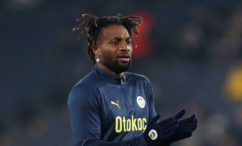 Allan Saint-Maximin'den transfer açıklaması! "Yakında geri döneceğim"- Trabzonspor
