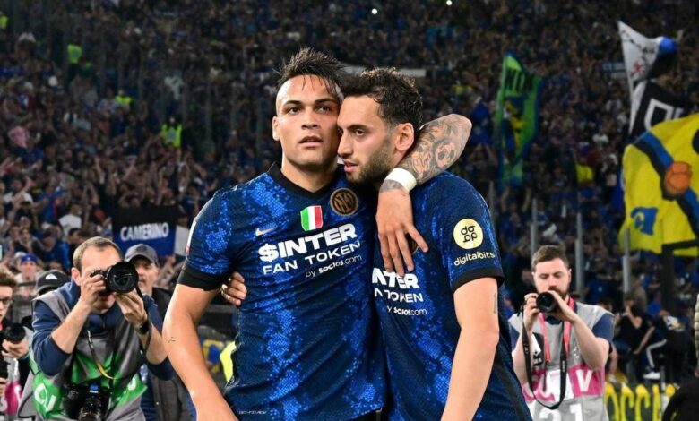 Hakan Çalhanoğlu ve Lautaro Martinez'den dostluk pozu! Inter'de gerilim sona erdi- Trabzonspor