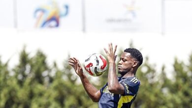 Jhon Duran Fenerbahçe'de ilk antrenmanına çıktı- Trabzonspor