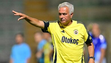Jose Mourinho'dan Fenerbahçe yönetimine ültimatom: Transfer sözleri! 'Karmaşık bir gerçeklik, henüz fazla futbolcu katılmadı'- Trabzonspor