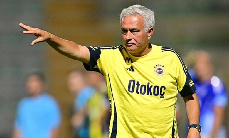 Jose Mourinho'dan Fenerbahçe yönetimine ültimatom: Transfer sözleri! 'Karmaşık bir gerçeklik, henüz fazla futbolcu katılmadı'- Trabzonspor