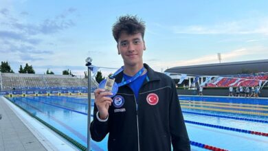 Milli yüzücü Kuzey Tunçelli üst üste 3'üncü kez Avrupa şampiyonu!- Trabzonspor