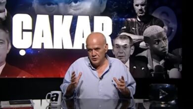 Ahmet Çakar'dan çarpıcı yorum: Fenerbahçelilerin % 80'i Galatasaray'ı favori olarak görür!- Trabzonspor