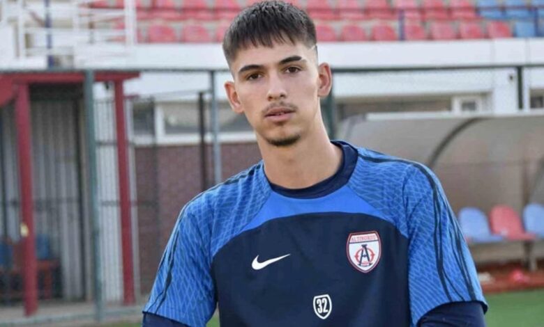 Arif eldivenleri giydi- Trabzonspor