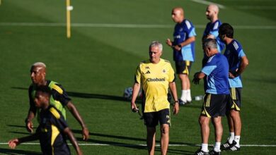 Mourinho'dan sürpriz karar! İşte Fenerbahçe'nin Göztepe maçı 11'i- Trabzonspor