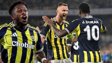 (ÖZET) Fenerbahçe sahasında muhteşem geri döndü! Adını play-off'a yazdırdı | Fenerbahçe - Feyenoord maç sonucu: 5-2 15 (ÖZET) Fenerbahçe sahasında muhteşem geri döndü! Adını play-off'a yazdırdı | Fenerbahçe - Feyenoord maç sonucu: 5-2- Trabzonspor