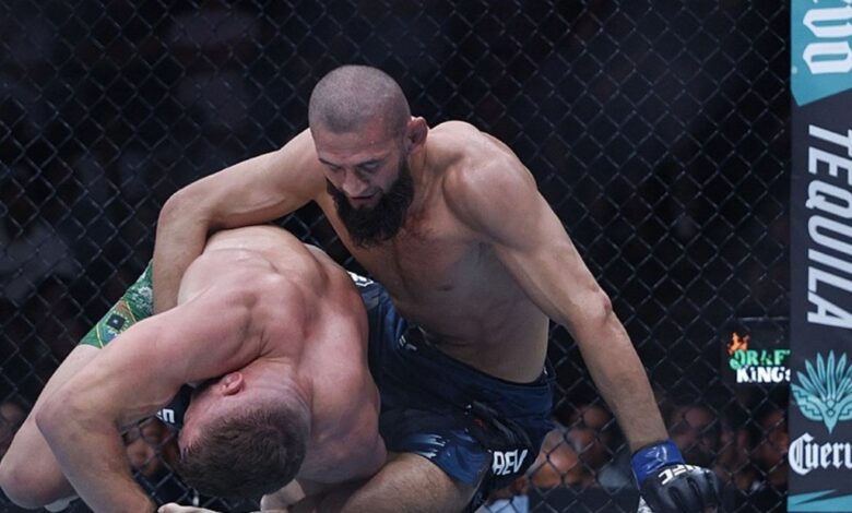 UFC'nin yeni orta sıklet şampiyonu Khamzat Chimaev!- Trabzonspor