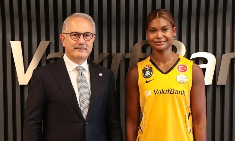 VakıfBank Kadın Voleybol Takımı Brezilyalı oyuncu Lorenne Teixeira'yı kadrosuna kattı- Trabzonspor