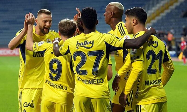 Fenerbahçe ile Antalyaspor 59. randevuda- Trabzonspor