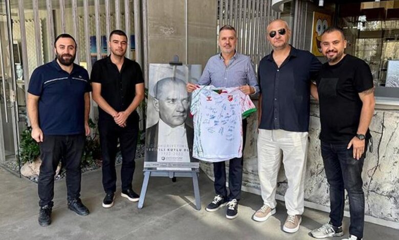 Karşıyaka Voleybol'a lker Ergüllü sponsor oldu- Trabzonspor