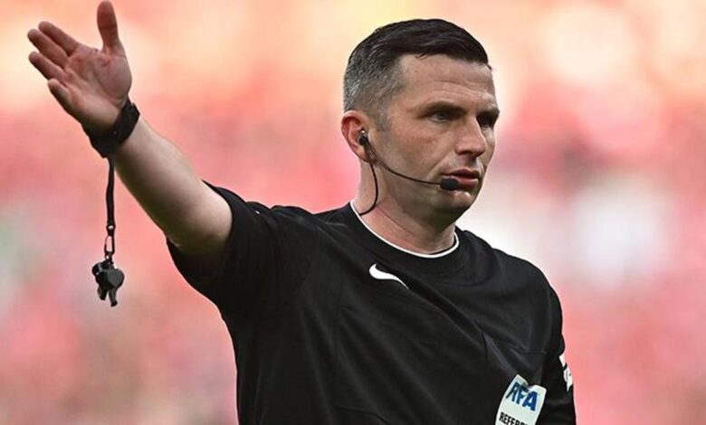 Türkiye - İspanya maçının hakemi Michael Oliver oldu- Trabzonspor
