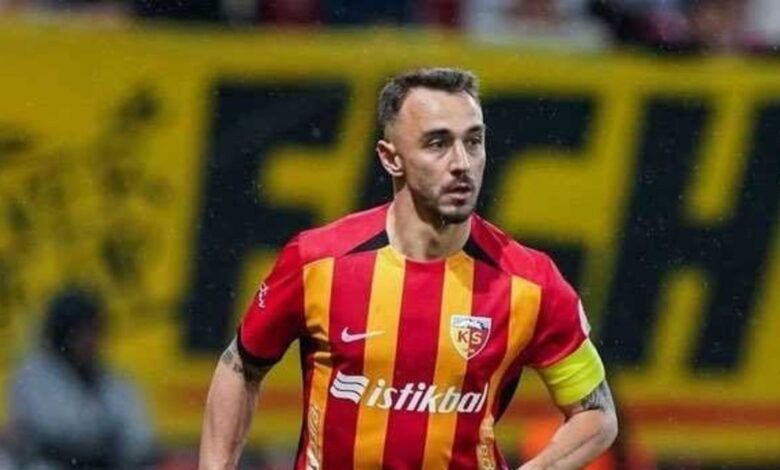 Zecorner Kayserispor Gökhan Sazdağı'nın Beşiktaş'a transfer olduğunu duyurdu!- Beşiktaş