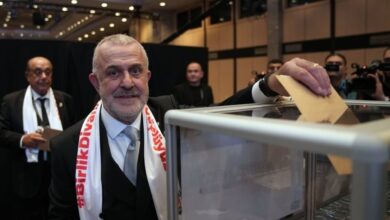 Ahmet Ürkmezgil Beşiktaş'ın yeni divan başkanı seçildi!- Trabzonspor