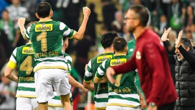 Bursaspor yeni hocasıyla güldü! 3 gollü başlangıç- Sertaç