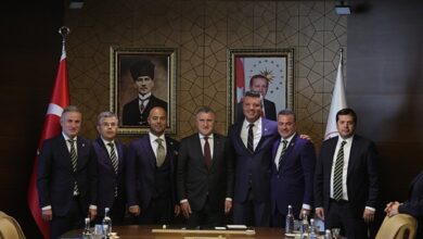 Gençlik ve Spor Bakanı Dr. Osman Aşkın Bak Fenerbahçe yönetimini kabul etti- Trabzonspor