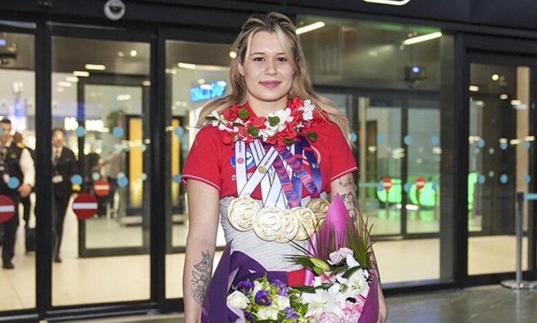 Para Yüzme Dünya Şampiyonası’na damga vuran altın kız Defne Kurt!- Trabzonspor