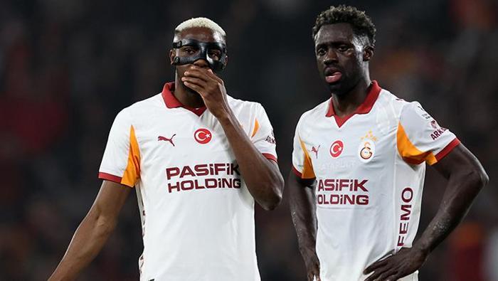 Hasan Şaş Galatasaraylı futbolcuya yüklendi 'Ne oldu menajerin mi oynuyor senin yerine?'- Trabzonspor