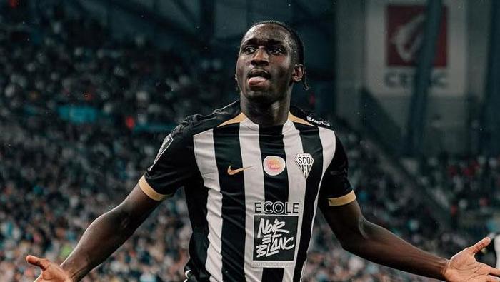 İmza için İstanbul'da! Fenerbahçe transferde mutlu sona ulaştı- Trabzonspor