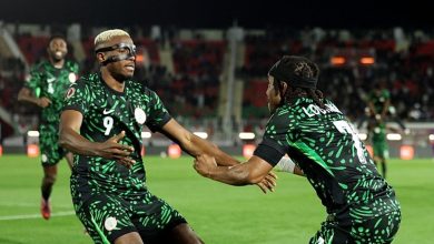 Osimhen'den Lookman'a sert tepki! Takım arkadaşının üzerine yürüdü- Trabzonspor