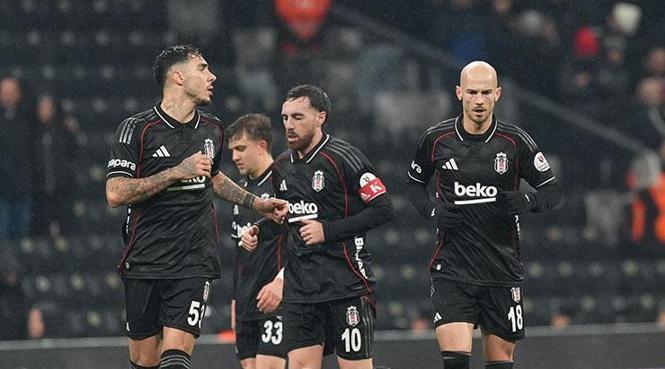 (ÖZET) Yıldızlar sahne aldı! Beşiktaş evinde Konyaspor'u 2 golle geçti | Beşiktaş - Konyaspor maç sonucu: 2-1- Trabzonspor