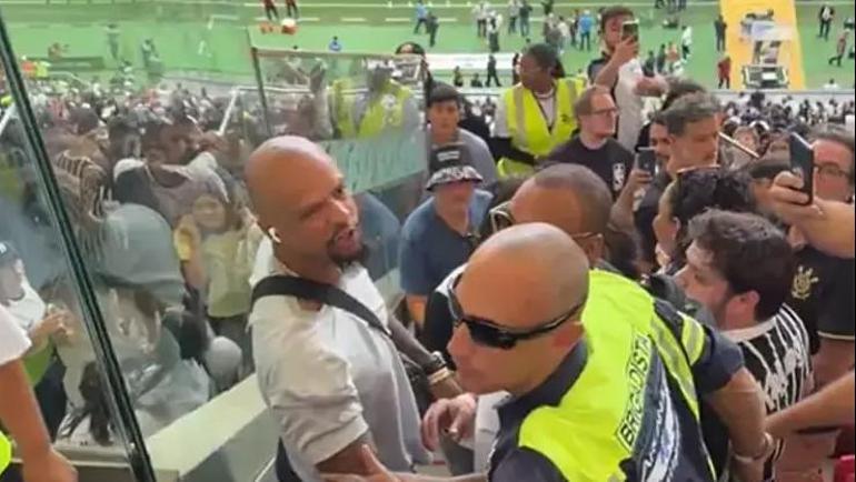 Corinthians taraftarından Felipe Melo'ya saldırı!- Trabzonspor