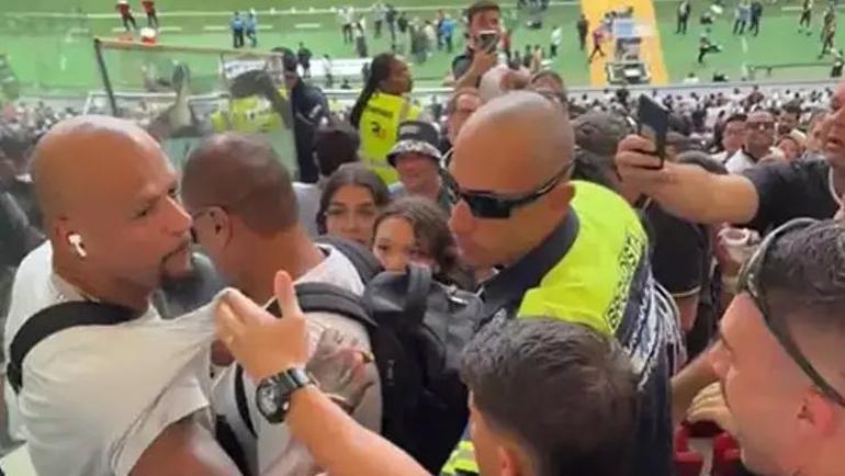 Corinthians taraftarından Felipe Melo'ya saldırı!- Trabzonspor