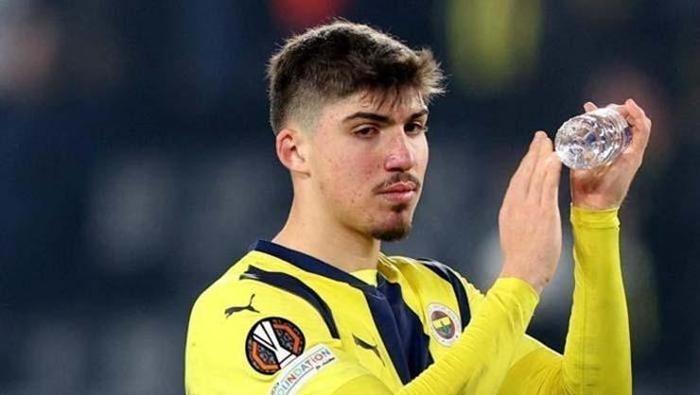 Fenerbahçe'den transferin son gününde iki imza! Büyük sürpriz...- Trabzonspor