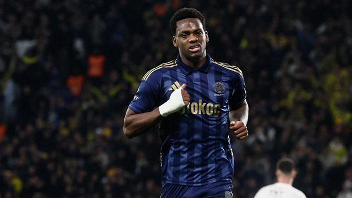 Fenerbahçe'nin yıldızı İstanbul'dan ayrıldı, transfer oluyor! 'Bonservisi 35 milyon euro'- Trabzonspor