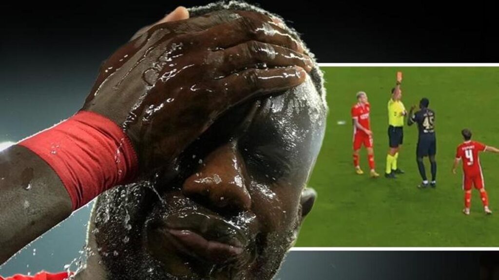 14-dakikada-kirmizi-kart-gordu-samsunspor-amed-macinda-diagne-skandali-girmesiyle-atilmasi-bir-oldu-TwJeWbAm.jpg