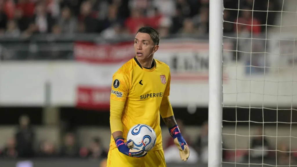 5-penaltidan-3unu-kurtaran-muslera-grubunu-finale-tasidi-qEGqUfe5.webp