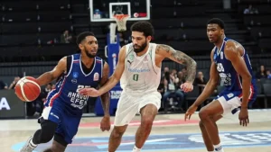 anadolu-efes-zorlanmadi-fgQT3ayB.webp