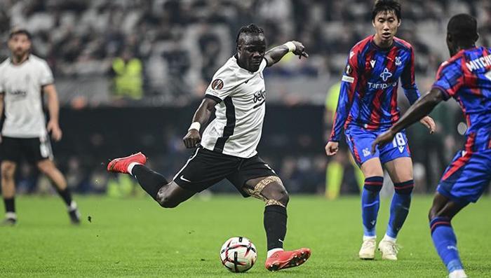 Beşiktaş'ın yıldızı Olaitan'a Avrupa'dan yakın takip! Performansı dikkat çekti