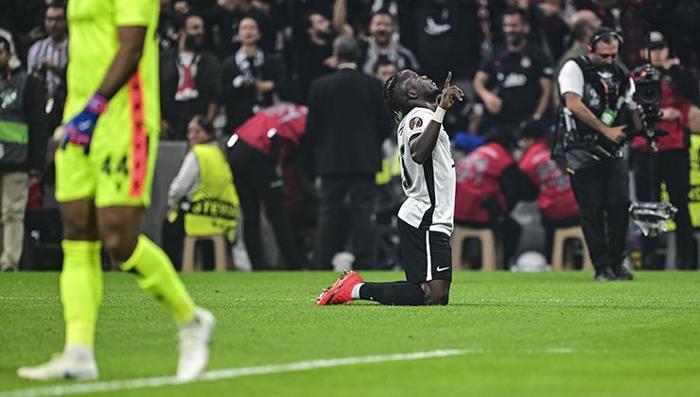 Beşiktaş'ın yıldızı Olaitan'a Avrupa'dan yakın takip! Performansı dikkat çekti